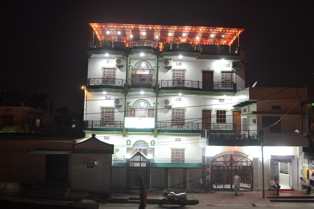 Holy Ganges View Hotel Varanasi Exterior foto